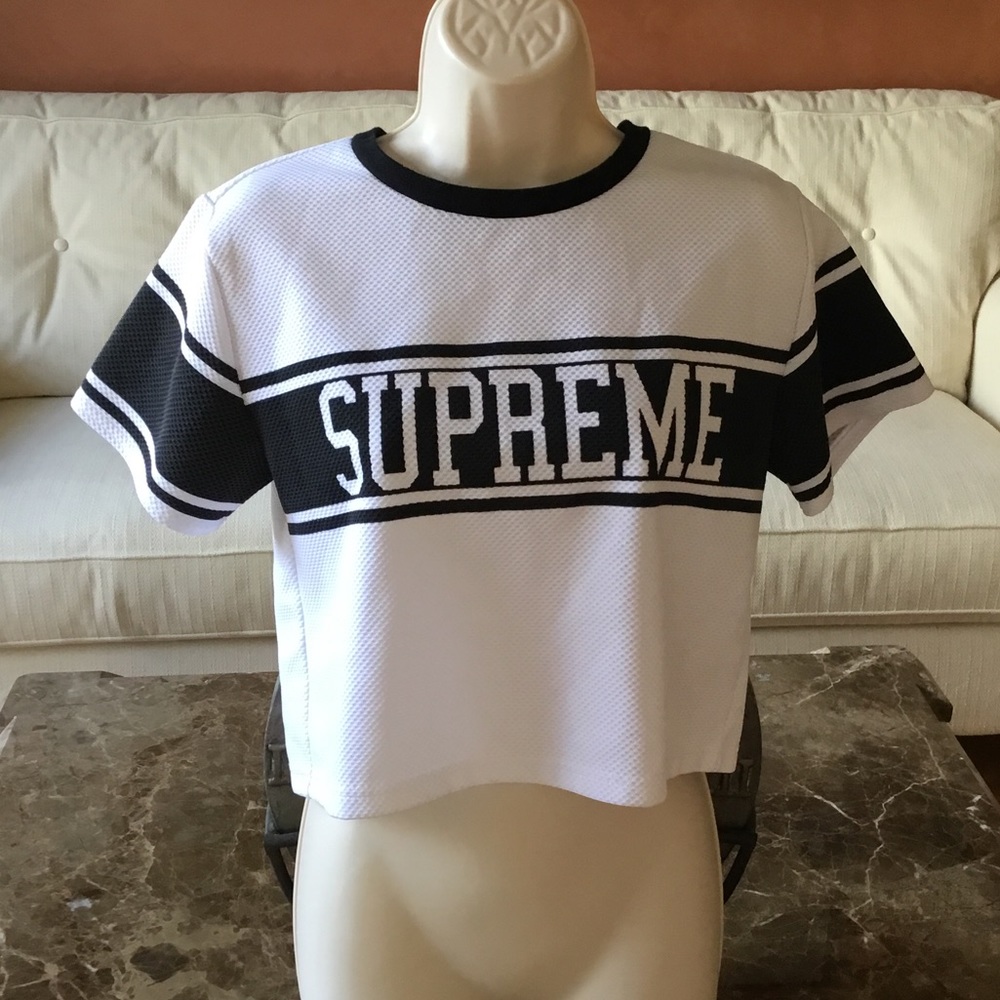SOHO BABE SUPREME CROP TOP